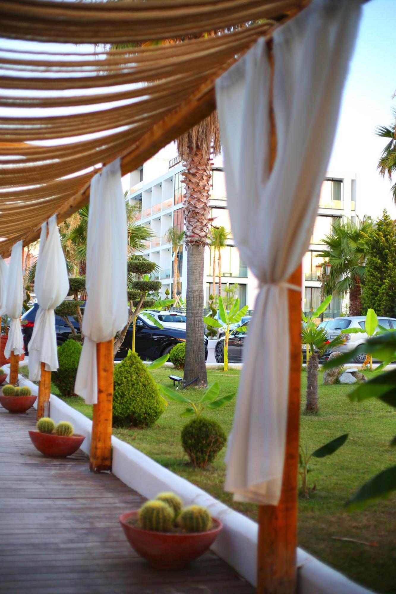 Oricon Coast Luxury Resort Orikum Exterior foto